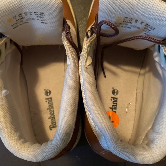 Timberland Boots ...Never worn - Picture 4 of 4